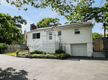 16 Ridge Ave, Lynn, Massachusetts, 2 Bedrooms Bedrooms, 5 Rooms Rooms,1 BathroomBathrooms,Residential,For Sale,Ridge Ave,73532418