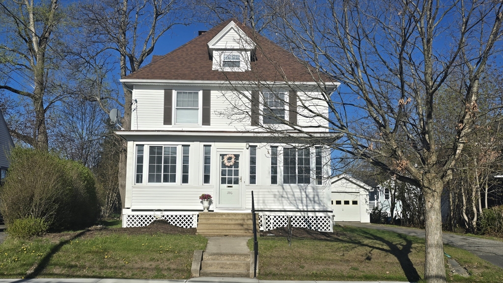 336 Burncoat Street, Worcester, Massachusetts, 3 Bedrooms Bedrooms, 7 Rooms Rooms,1.5 BathroomsBathrooms,Residential,For Sale,Burncoat Street,73548770