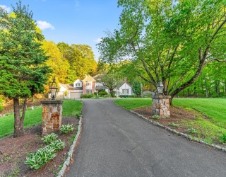 112 Bigelow Drive, Sudbury, Massachusetts, 5 Bedrooms Bedrooms, 12 Rooms Rooms,4.5 BathroomsBathrooms,Residential Lease,For Rent,Bigelow Drive,73548771