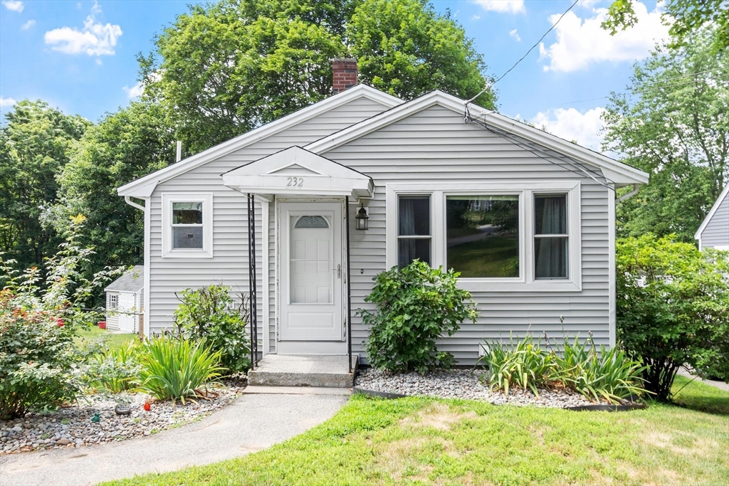 232 Hudson St, Marlborough, Massachusetts, 2 Bedrooms Bedrooms, 4 Rooms Rooms,2 BathroomsBathrooms,Residential,For Sale,Hudson St,73548772