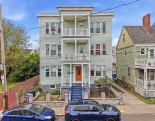 26 Merrill St, Boston, Massachusetts, 9 Bedrooms Bedrooms, 18 Rooms Rooms,3 BathroomsBathrooms,Residential Income,For Sale,Merrill St,73524776