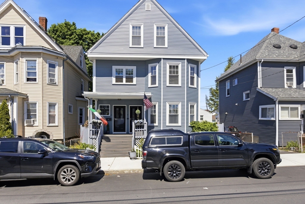 11-13 Victoria Street, Revere, Massachusetts, 5 Bedrooms Bedrooms, 12 Rooms Rooms,3 BathroomsBathrooms,Residential Income,For Sale,Victoria Street,73525742