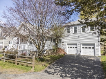 16 S Merrill St, Haverhill, Massachusetts, 2 Bedrooms Bedrooms, 6 Rooms Rooms,1.5 BathroomsBathrooms,Residential,For Sale,S Merrill St,73507156 16 S Merrill St, Haverhill, Massachusetts, 2 Bedrooms Bedrooms, 6 Rooms Rooms,1.5 BathroomsBathrooms,Residential,For Sale,S Merrill St,73507156