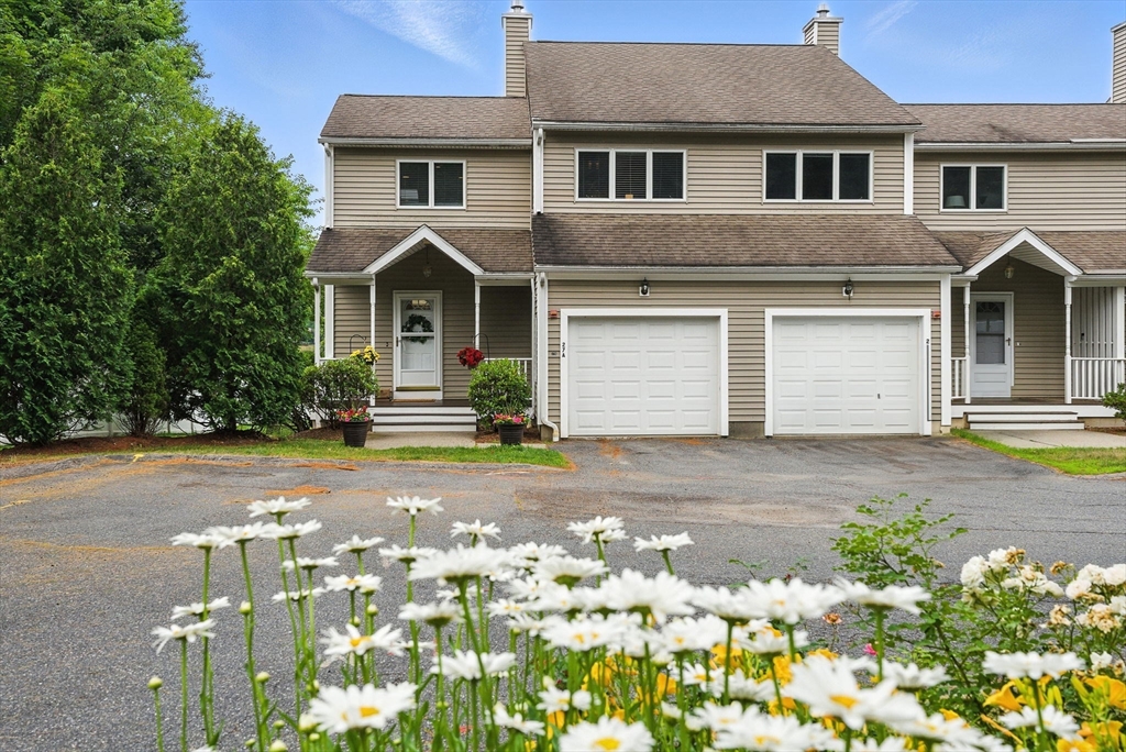 27 Solomon Pond Rd, Northborough, Massachusetts, 2 Bedrooms Bedrooms, 5 Rooms Rooms,2.5 BathroomsBathrooms,Residential,For Sale,Solomon Pond Rd,73529768