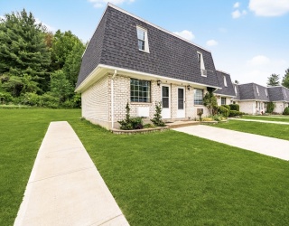 26 Princeton Ter, Greenfield, Massachusetts, 2 Bedrooms Bedrooms, 4 Rooms Rooms,1.5 BathroomsBathrooms,Residential,For Sale,Princeton Ter,73523750
