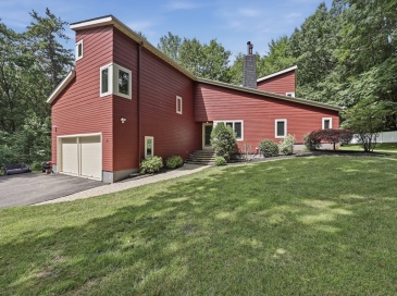 30 Saint Martin Street, Fitchburg, Massachusetts, 3 Bedrooms Bedrooms, 6 Rooms Rooms,1.5 BathroomsBathrooms,Residential,For Sale,Saint Martin Street,73548953 30 Saint Martin Street, Fitchburg, Massachusetts, 3 Bedrooms Bedrooms, 6 Rooms Rooms,1.5 BathroomsBathrooms,Residential,For Sale,Saint Martin Street,73548953