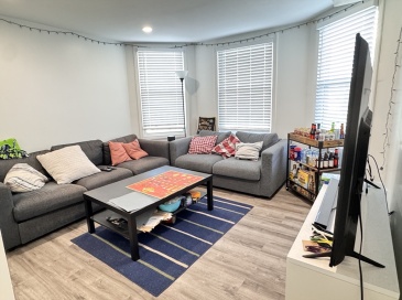 336 Lowell St, Somerville, Massachusetts, 2 Bedrooms Bedrooms, 5 Rooms Rooms,1 BathroomBathrooms,Residential Lease,For Rent,Lowell St,73548957 336 Lowell St, Somerville, Massachusetts, 2 Bedrooms Bedrooms, 5 Rooms Rooms,1 BathroomBathrooms,Residential Lease,For Rent,Lowell St,73548957