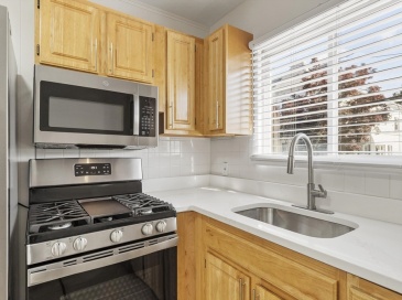 44 Dana, Somerville, Massachusetts, 3 Bedrooms Bedrooms, 5 Rooms Rooms,1 BathroomBathrooms,Residential Lease,For Rent,Dana,73548985 44 Dana, Somerville, Massachusetts, 3 Bedrooms Bedrooms, 5 Rooms Rooms,1 BathroomBathrooms,Residential Lease,For Rent,Dana,73548985