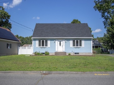 27 Bostwick Lane, Chicopee, Massachusetts, 3 Bedrooms Bedrooms, 6 Rooms Rooms,1 BathroomBathrooms,Residential,For Sale,Bostwick Lane,73549011