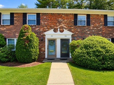 708 Windsor Dr, Framingham, Massachusetts, 1 Bedroom Bedrooms, 4 Rooms Rooms,1 BathroomBathrooms,Residential Lease,For Rent,Windsor Dr,73548921