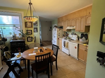 33 St Paul Street, Brookline, Massachusetts, 1 Bedroom Bedrooms, 4 Rooms Rooms,1 BathroomBathrooms,Residential Lease,For Rent,St Paul Street,73543719