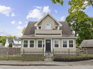 5 Northfield Ave, Quincy, Massachusetts, 3 Bedrooms Bedrooms, 9 Rooms Rooms,1.5 BathroomsBathrooms,Residential,For Sale,Northfield Ave,73518843 5 Northfield Ave, Quincy, Massachusetts, 3 Bedrooms Bedrooms, 9 Rooms Rooms,1.5 BathroomsBathrooms,Residential,For Sale,Northfield Ave,73518843