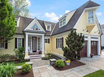 435 Main Street, Amesbury, Massachusetts, 4 Bedrooms Bedrooms, 10 Rooms Rooms,2.5 BathroomsBathrooms,Residential,For Sale,Main Street,73548813 435 Main Street, Amesbury, Massachusetts, 4 Bedrooms Bedrooms, 10 Rooms Rooms,2.5 BathroomsBathrooms,Residential,For Sale,Main Street,73548813