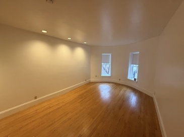 523 Columbus Ave, Boston, Massachusetts, 1 Bedroom Bedrooms, 2 Rooms Rooms,1 BathroomBathrooms,Residential Lease,For Rent,Columbus Ave,73548860