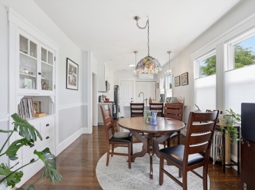 40 Buttonwood Street, Boston, Massachusetts, 2 Bedrooms Bedrooms, 5 Rooms Rooms,1 BathroomBathrooms,Residential Lease,For Rent,Buttonwood Street,73548888