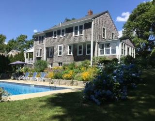 530 Elm, Dartmouth, Massachusetts, 4 Bedrooms Bedrooms, 9 Rooms Rooms,3 BathroomsBathrooms,Residential Lease,For Rent,Elm,73548890