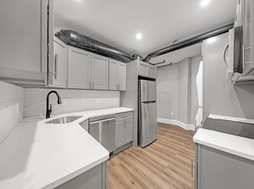 858 Huntington, Boston, Massachusetts, 3 Bedrooms Bedrooms, 7 Rooms Rooms,1 BathroomBathrooms,Residential Lease,For Rent,Huntington,73548907