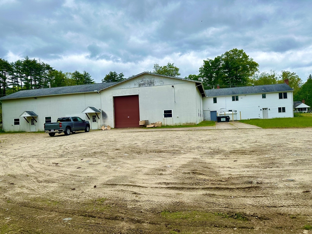 748 River St, Palmer, Massachusetts, ,Commercial Sale,For Sale,River St,73240897
