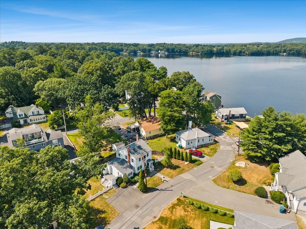 62 Pleasant Cir, Canton, Massachusetts, 3 Bedrooms Bedrooms, 7 Rooms Rooms,2 BathroomsBathrooms,Residential,For Sale,Pleasant Cir,73549156