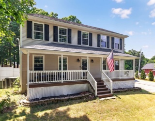 100 Mechanic St, Warren, Massachusetts, 4 Bedrooms Bedrooms, 8 Rooms Rooms,2 BathroomsBathrooms,Residential,For Sale,Mechanic St,73548803