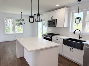 955 Crescent Street, New Bedford, Massachusetts, 3 Bedrooms Bedrooms, 6 Rooms Rooms,2.5 BathroomsBathrooms,Residential,For Sale,Crescent Street,73548854