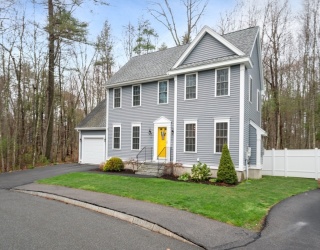 17 Mason Lane, Salisbury, Massachusetts, 3 Bedrooms Bedrooms, 6 Rooms Rooms,2.5 BathroomsBathrooms,Residential,For Sale,Mason Lane,73511200