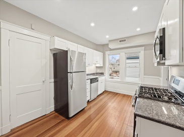 60 Winslow Ave, Norwood, Massachusetts, 3 Bedrooms Bedrooms, 7 Rooms Rooms,1 BathroomBathrooms,Residential Lease,For Rent,Winslow Ave,73549308