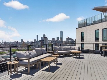 14 West Broadway, Boston, Massachusetts, 2 Bedrooms Bedrooms, 4 Rooms Rooms,2 BathroomsBathrooms,Residential Lease,For Rent,West Broadway,73549048
