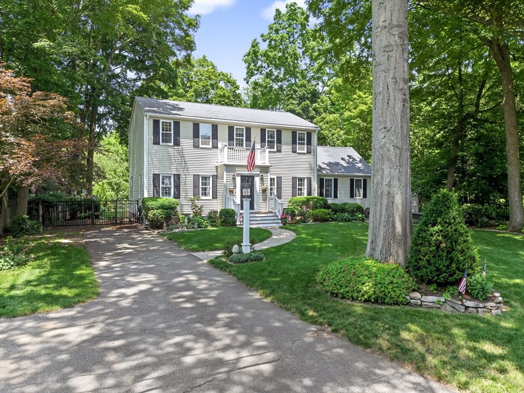 3 Pike St, Hopkinton, Massachusetts, 3 Bedrooms Bedrooms, 8 Rooms Rooms,3 BathroomsBathrooms,Residential,For Sale,Pike St,73544434