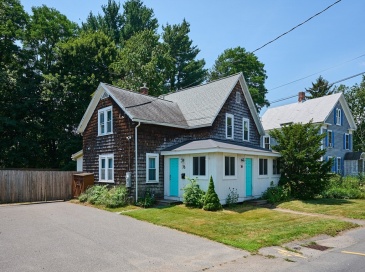78 Ferry Street, Easthampton, Massachusetts, 4 Bedrooms Bedrooms, 9 Rooms Rooms,2 BathroomsBathrooms,Residential,For Sale,Ferry Street,73549174