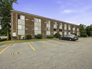 7 Weld St, Framingham, Massachusetts, 2 Bedrooms Bedrooms, 4 Rooms Rooms,1 BathroomBathrooms,Residential,For Sale,Weld St,73549180