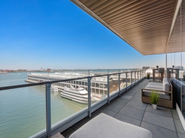 150 Seaport Blvd., Boston, Massachusetts, 3 Bedrooms Bedrooms, 5 Rooms Rooms,3.5 BathroomsBathrooms,Residential,For Sale,Seaport Blvd.,73549187