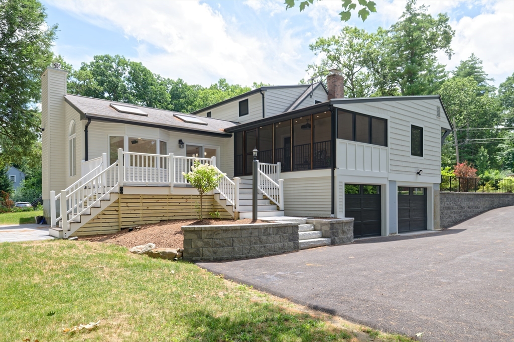 22 Demarco Rd, Sudbury, Massachusetts, 4 Bedrooms Bedrooms, 8 Rooms Rooms,2 BathroomsBathrooms,Residential,For Sale,Demarco Rd,73549201