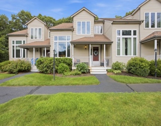 77 Willow Pond Dr, Rockland, Massachusetts, 2 Bedrooms Bedrooms, 6 Rooms Rooms,2 BathroomsBathrooms,Residential,For Sale,Willow Pond Dr,73549148