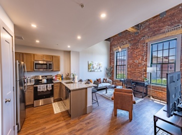 90 Grove St, Worcester, Massachusetts, 3 Rooms Rooms,1 BathroomBathrooms,Residential Lease,For Rent,Grove St,73549239 90 Grove St, Worcester, Massachusetts, 3 Rooms Rooms,1 BathroomBathrooms,Residential Lease,For Rent,Grove St,73549239