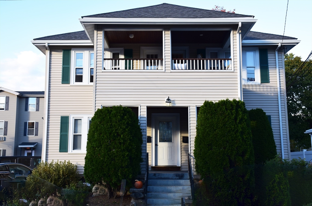 56 Cherry, Waltham, Massachusetts, 2 Bedrooms Bedrooms, 4 Rooms Rooms,1 BathroomBathrooms,Residential Lease,For Rent,Cherry,73549149