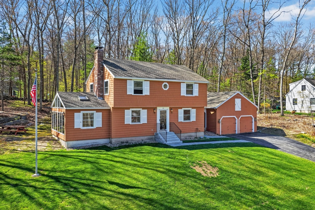 57 Juniper Rd, Andover, Massachusetts, 4 Bedrooms Bedrooms, 8 Rooms Rooms,1.5 BathroomsBathrooms,Residential,For Sale,Juniper Rd,73511245