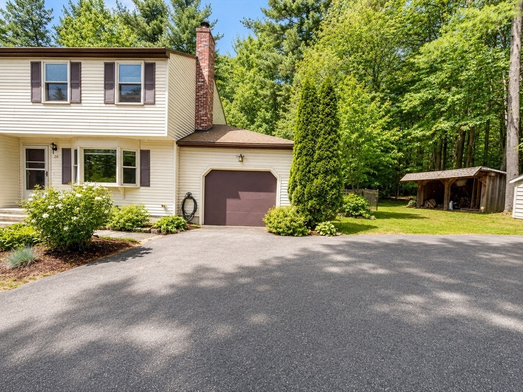 20 Pinecrest Rd, Uxbridge, Massachusetts, 2 Bedrooms Bedrooms, 5 Rooms Rooms,1.5 BathroomsBathrooms,Residential,For Sale,Pinecrest Rd,73527421