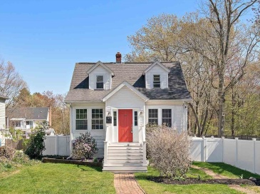 124 Gainsville Rd, Dedham, Massachusetts, 3 Bedrooms Bedrooms, 6 Rooms Rooms,2.5 BathroomsBathrooms,Residential,For Sale,Gainsville Rd,73522245