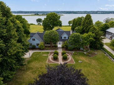 683 Neck Road, Tiverton, Rhode Island, 4 Bedrooms Bedrooms, 8 Rooms Rooms,4 BathroomsBathrooms,Residential,For Sale,Neck Road,73549414 683 Neck Road, Tiverton, Rhode Island, 4 Bedrooms Bedrooms, 8 Rooms Rooms,4 BathroomsBathrooms,Residential,For Sale,Neck Road,73549414