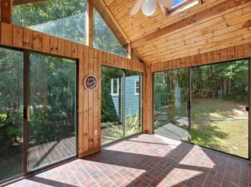 4 Dundas Avenue, Andover, Massachusetts, 4 Bedrooms Bedrooms, 7 Rooms Rooms,2.5 BathroomsBathrooms,Residential,For Sale,Dundas Avenue,73549494