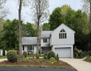 22 Phinney Rd, Lexington, Massachusetts, 5 Bedrooms Bedrooms, 11 Rooms Rooms,4 BathroomsBathrooms,Residential Lease,For Rent,Phinney Rd,73549467