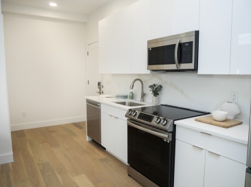 38 Hichborn, Boston, Massachusetts, 1 Room Rooms,1 BathroomBathrooms,Residential Lease,For Rent,Hichborn,73549555