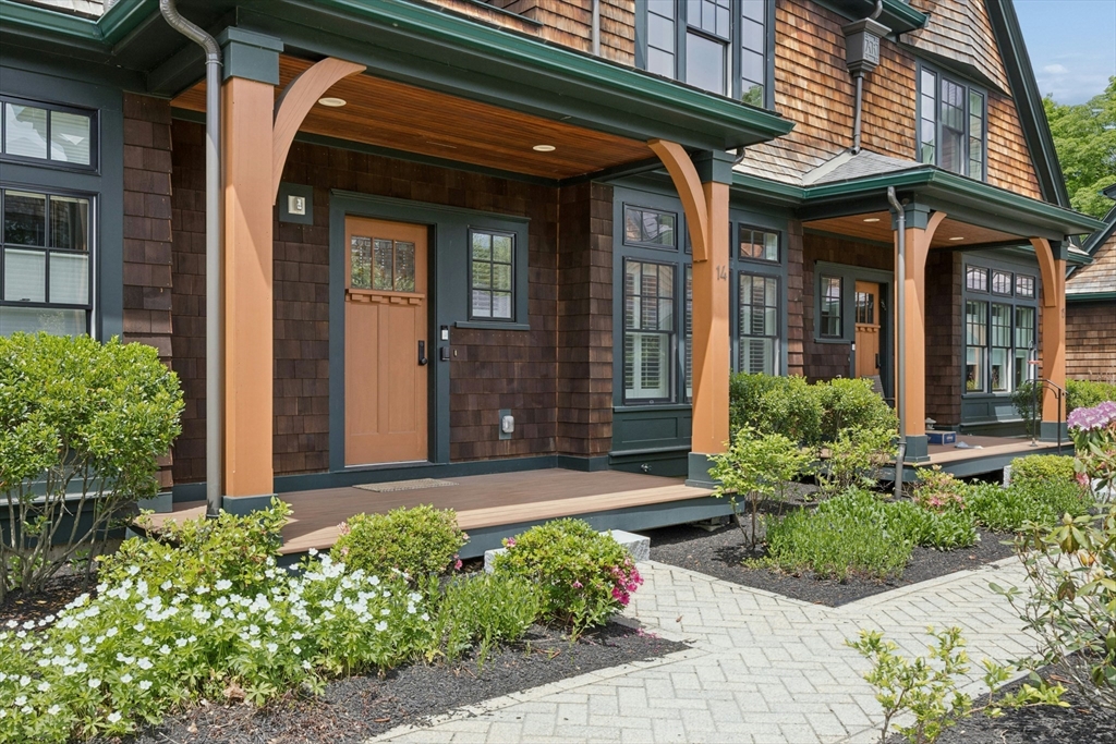 14 Abbey Road, Sherborn, Massachusetts, 2 Bedrooms Bedrooms, 6 Rooms Rooms,2.5 BathroomsBathrooms,Residential,For Sale,Abbey Road,73523210