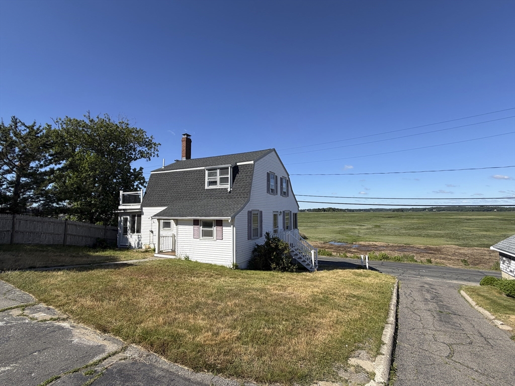 65 Gurnet Rd, Duxbury, Massachusetts, 3 Bedrooms Bedrooms, 5 Rooms Rooms,1.5 BathroomsBathrooms,Residential Lease,For Rent,Gurnet Rd,73540229