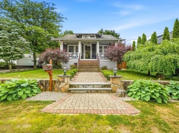 51 Fruit St Ext, Milford, Massachusetts, 3 Bedrooms Bedrooms, 5 Rooms Rooms,3 BathroomsBathrooms,Residential,For Sale,Fruit St Ext,73538683