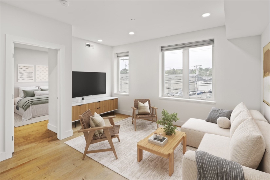 50 Hichborn St, Boston, Massachusetts, 1 Bedroom Bedrooms, 4 Rooms Rooms,1 BathroomBathrooms,Residential Lease,For Rent,Hichborn St,73512141