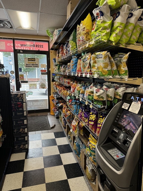 1000000 Broadway, Cambridge, Massachusetts, ,Business Opportunity,For Sale,Broadway,73549572
