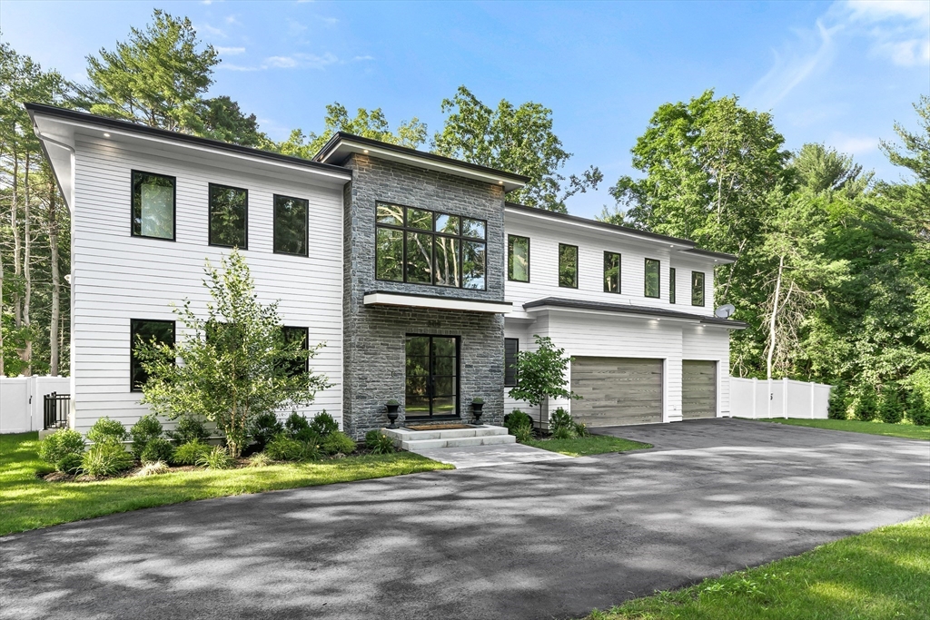 365 Charles River St, Needham, Massachusetts, 6 Bedrooms Bedrooms, 12 Rooms Rooms,6.5 BathroomsBathrooms,Residential,For Sale,Charles River St,73549587