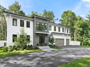 365 Charles River St, Needham, Massachusetts, 6 Bedrooms Bedrooms, 12 Rooms Rooms,6.5 BathroomsBathrooms,Residential,For Sale,Charles River St,73549587